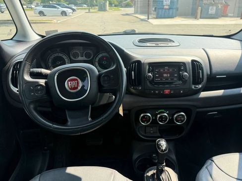 Used 2015 FIAT 500L Lounge FWD image 19