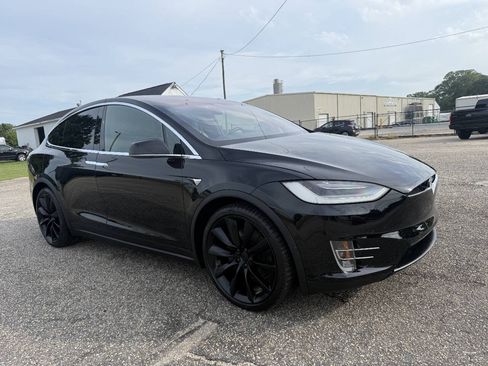 Used 2019 Tesla Model X Long Range AWD/4WD image 15