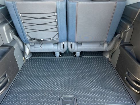 Used 2004 Honda Element EX image 17