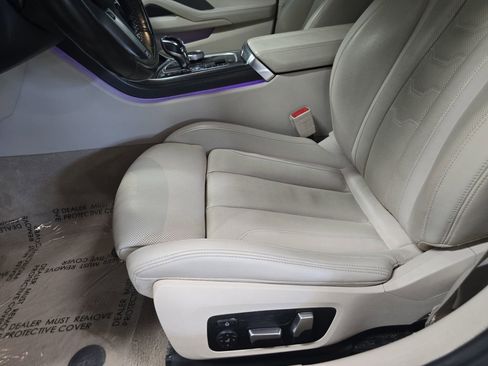 Used 2021 BMW 840i Gran Coupe w/ M Sport Package image 28