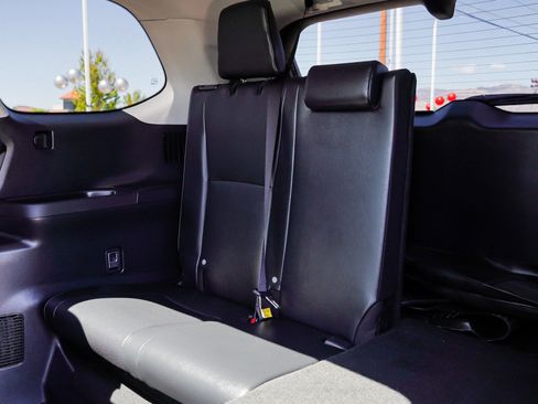Certified 2025 Toyota Grand Highlander AWD image 27