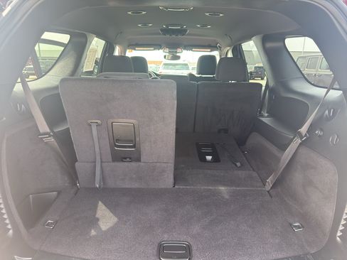 Used 2025 Dodge Durango GT AWD/4WD image 37