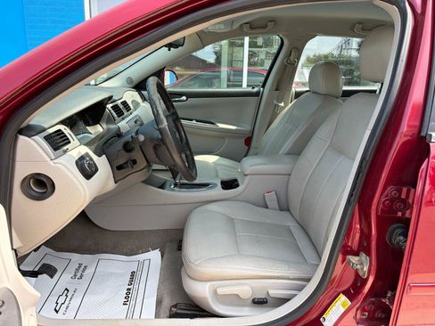 Used 2008 Chevrolet Impala LT w/ Luxury Edition Package FWD image 8