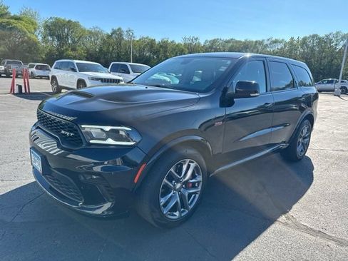 Used 2023 Dodge Durango SRT w/ Trailer Tow Group IV AWD/4WD image 3