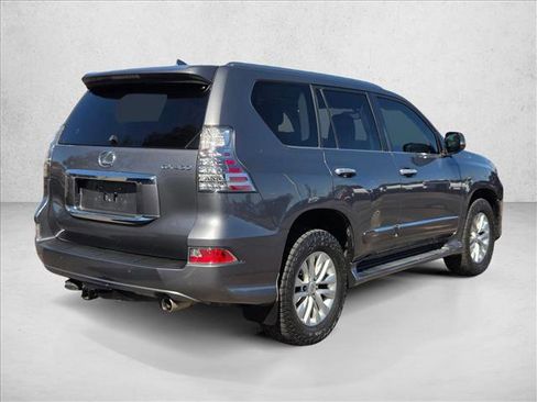 Used 2017 Lexus GX 460 Premium w/ Premium Package image 5