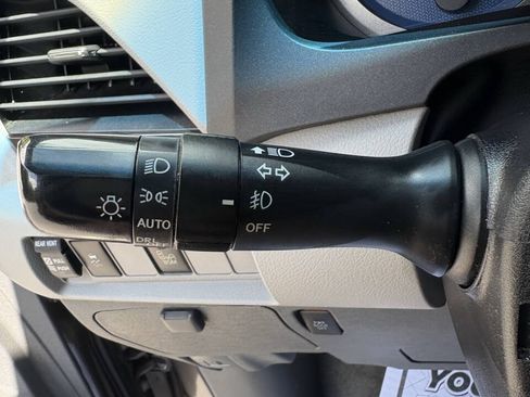 Used 2016 Toyota Sienna XLE FWD image 25