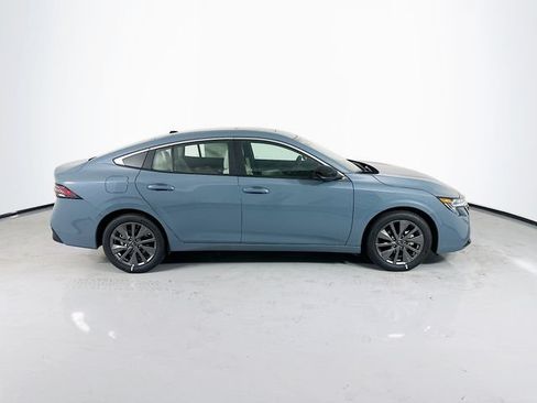 New 2026 Nissan Sentra SL w/ Floor Mat Package FWD image 9