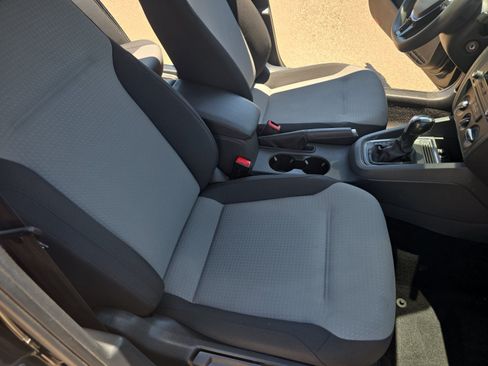 Used 2018 Volkswagen Jetta S w/ Cold Weather Package FWD image 19