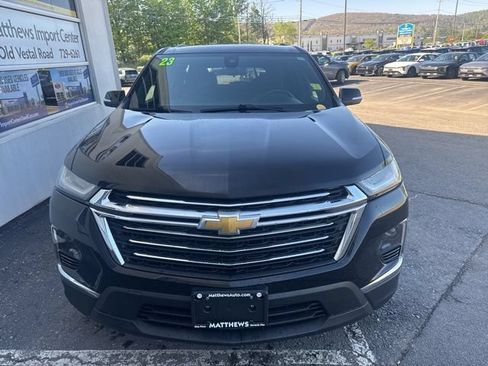 Used 2023 Chevrolet Traverse LT AWD/4WD image 7
