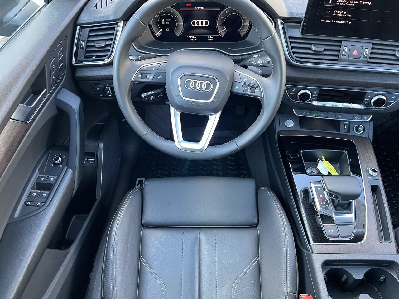 Used 2024 Audi Q5 e Premium w/ Convenience Package AWD/4WD image 4