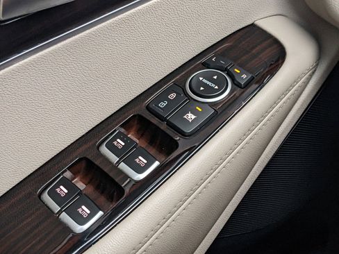 Used 2020 Kia Sorento EX image 21