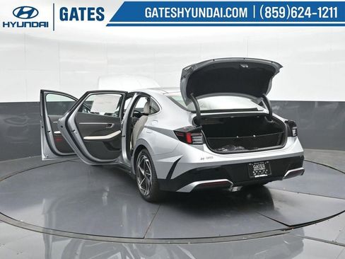 New 2025 Hyundai Sonata SEL image 52
