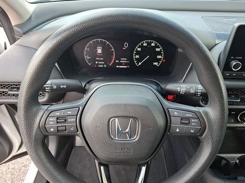 Used 2023 Honda HR-V LX image 19
