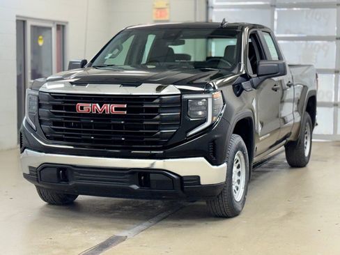 New 2026 GMC Sierra 1500 Pro w/ Trailering Package AWD/4WD image 3