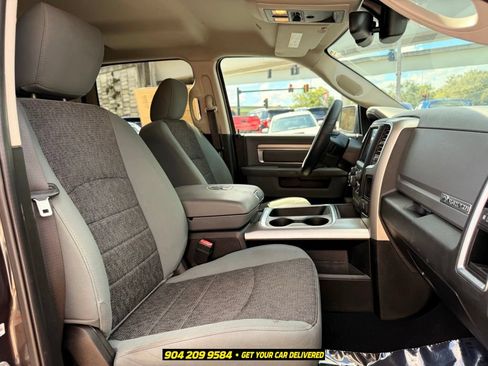 Used 2019 RAM 1500 Big Horn RWD image 33