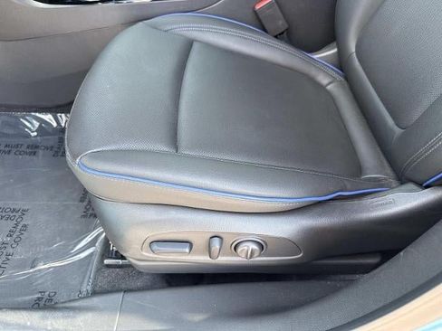 Used 2025 Buick Encore GX Sport Touring w/ Comfort Package FWD image 14