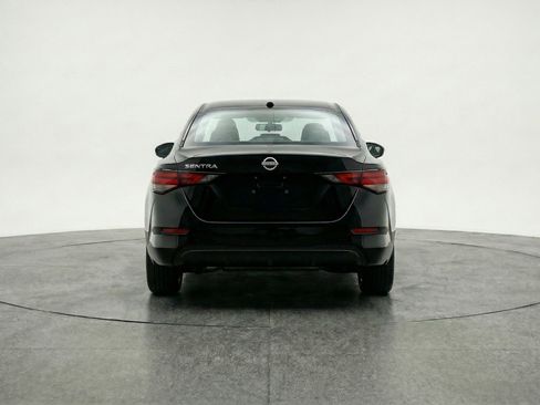 Used 2025 Nissan Sentra SV image 7