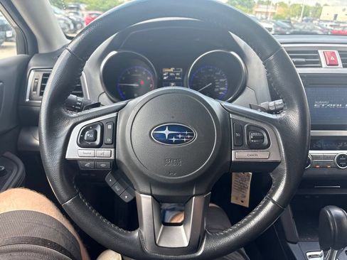 Used 2017 Subaru Outback 2.5i Premium AWD/4WD image 14