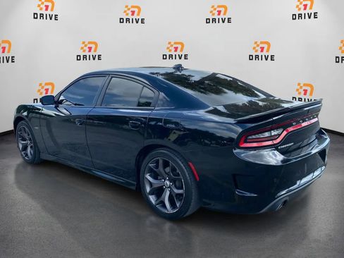 Used 2019 Dodge Charger R/T RWD image 3