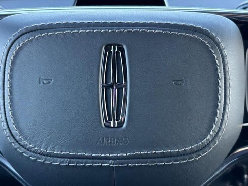 New 2025 Lincoln Navigator Reserve w/ Jet Appearance Package image 19