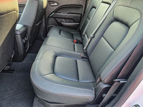 Used 2021 GMC Canyon AT4 image 25