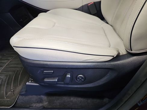 Used 2021 Hyundai Palisade Limited AWD/4WD image 29