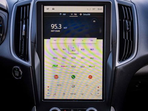 Used 2023 Ford Edge SEL image 23