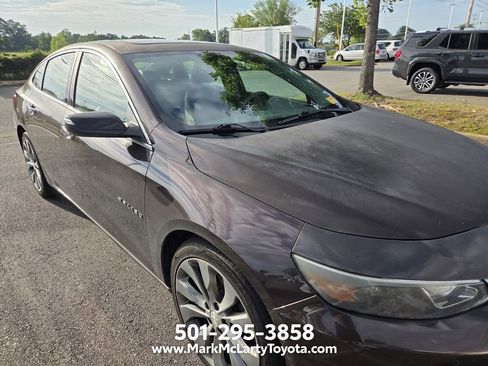 Used 2016 Chevrolet Malibu Premier w/ Driver Confidence Package II FWD image 3