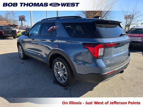 New 2026 Ford Explorer Active w/ Active Comfort Package image 5