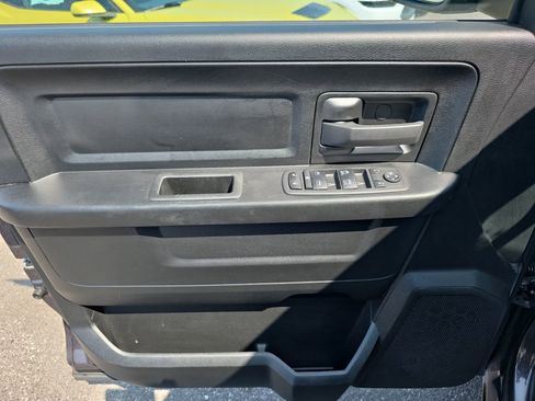 Used 2024 RAM 1500 Tradesman w/ Popular Equipment Group image 17