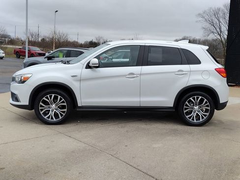 Used 2017 Mitsubishi Outlander Sport ES FWD image 17