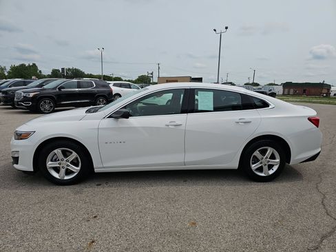 Used 2022 Chevrolet Malibu LS FWD image 4