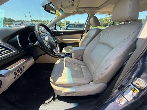 Used 2016 Subaru Legacy 3.6R Limited AWD/4WD image 11