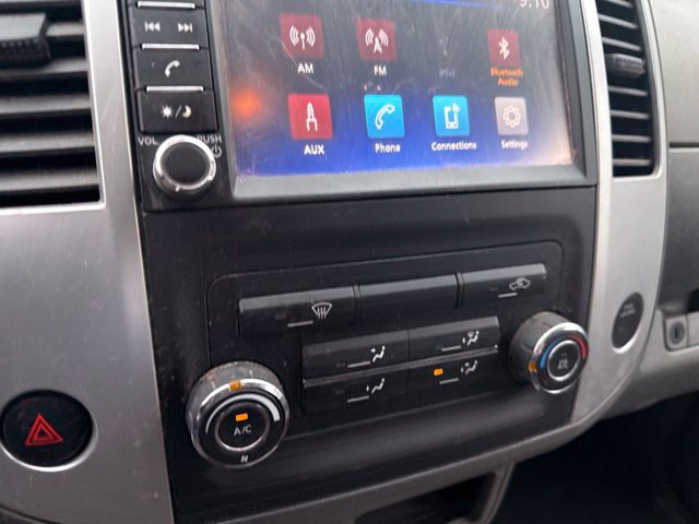 Used 2020 Nissan Frontier SV w/ SV Utility Package AWD/4WD image 10