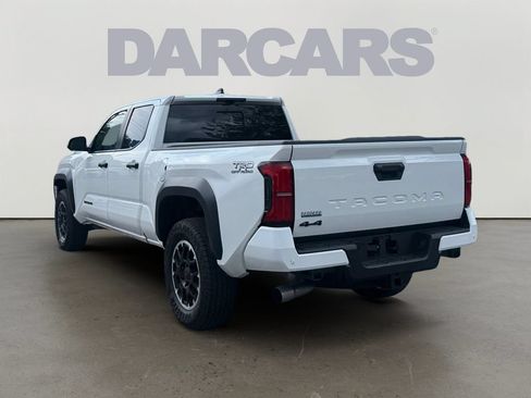 Used 2026 Toyota Tacoma TRD Off-Road w/ TRD Off Road Premium Package AWD/4WD image 5