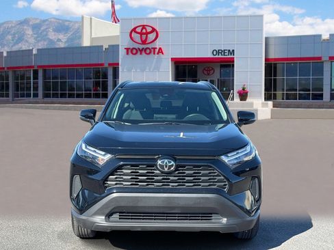 Used 2025 Toyota RAV4 LE AWD/4WD image 2