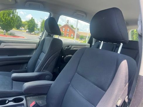 Used 2011 Honda CR-V LX image 11