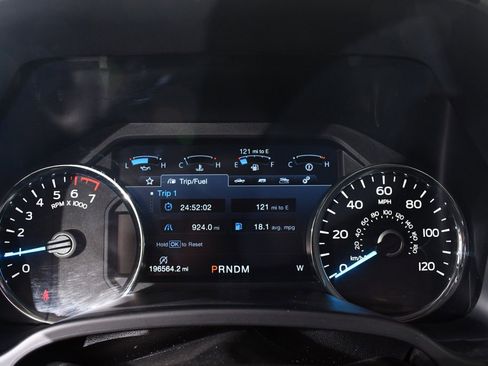 Used 2018 Ford F150 Lariat image 26