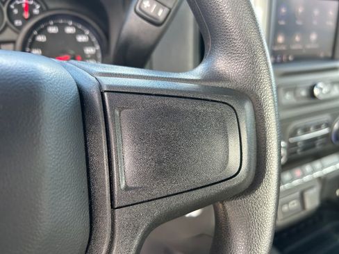 Used 2025 Chevrolet Silverado 1500 W/T image 17