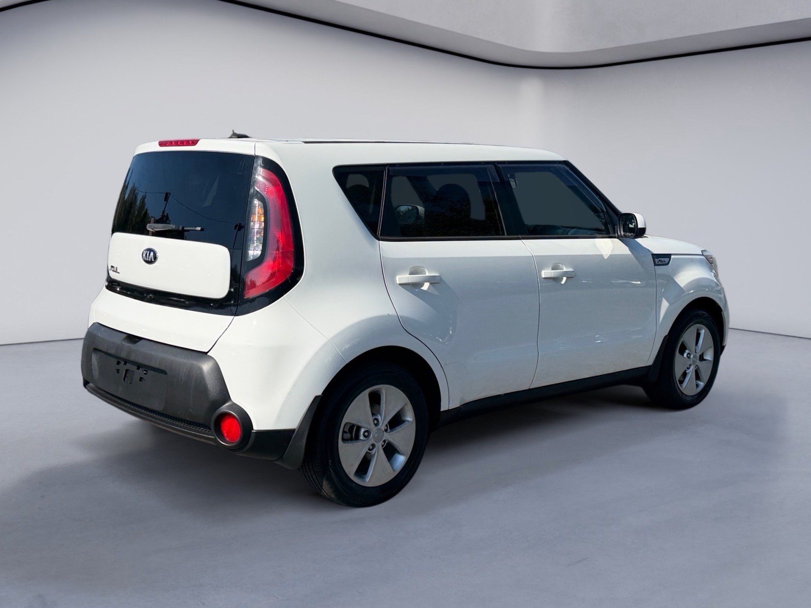 Used 2015 Kia Soul FWD image 5