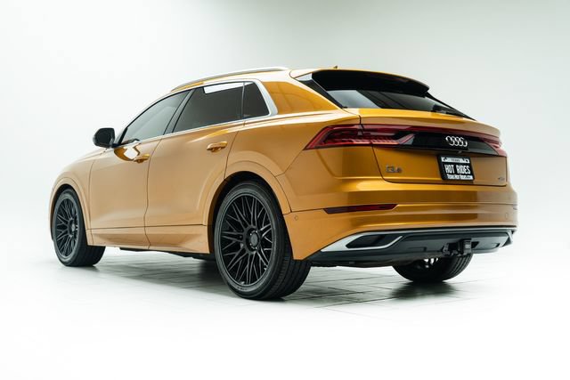 Used 2019 Audi Q8 Prestige w/ Luxury Package AWD/4WD image 17