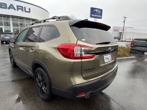 Used 2025 Subaru Ascent Onyx Edition image 6