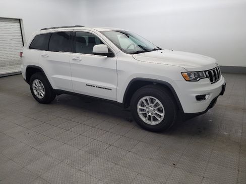 Used 2020 Jeep Grand Cherokee Laredo image 11