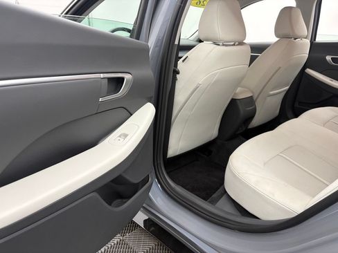 Used 2026 Hyundai Sonata SEL FWD image 34