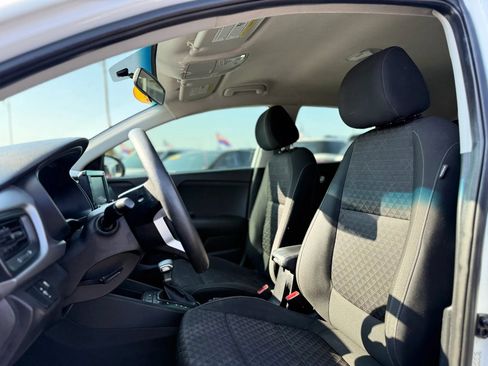 Used 2020 Kia Rio S FWD image 11