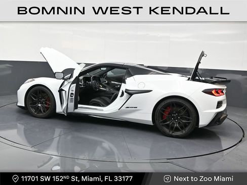 Used 2026 Chevrolet Corvette Z06 image 31
