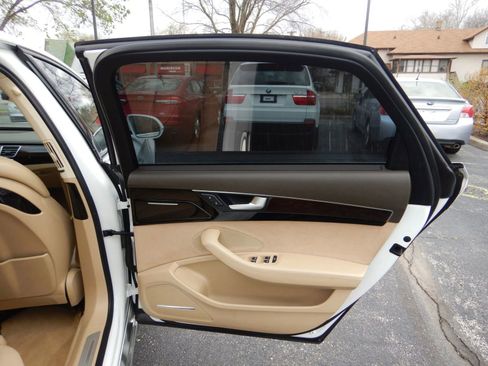 Used 2012 Audi A8 L 4.2 image 16
