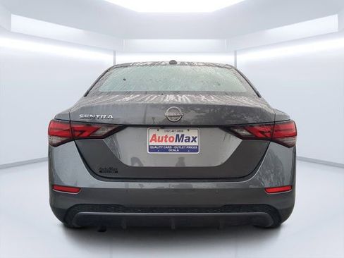 Used 2025 Nissan Sentra SV image 4