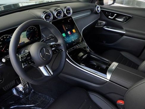 New 2026 Mercedes-Benz GLC 300 image 25