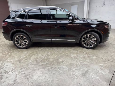 Used 2022 Lincoln Nautilus Reserve w/ Class II Trailer Tow Package image 6